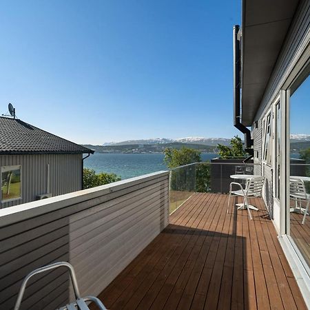 Seaview Studio W/Terrace&Parking Tromsø Eksteriør billede